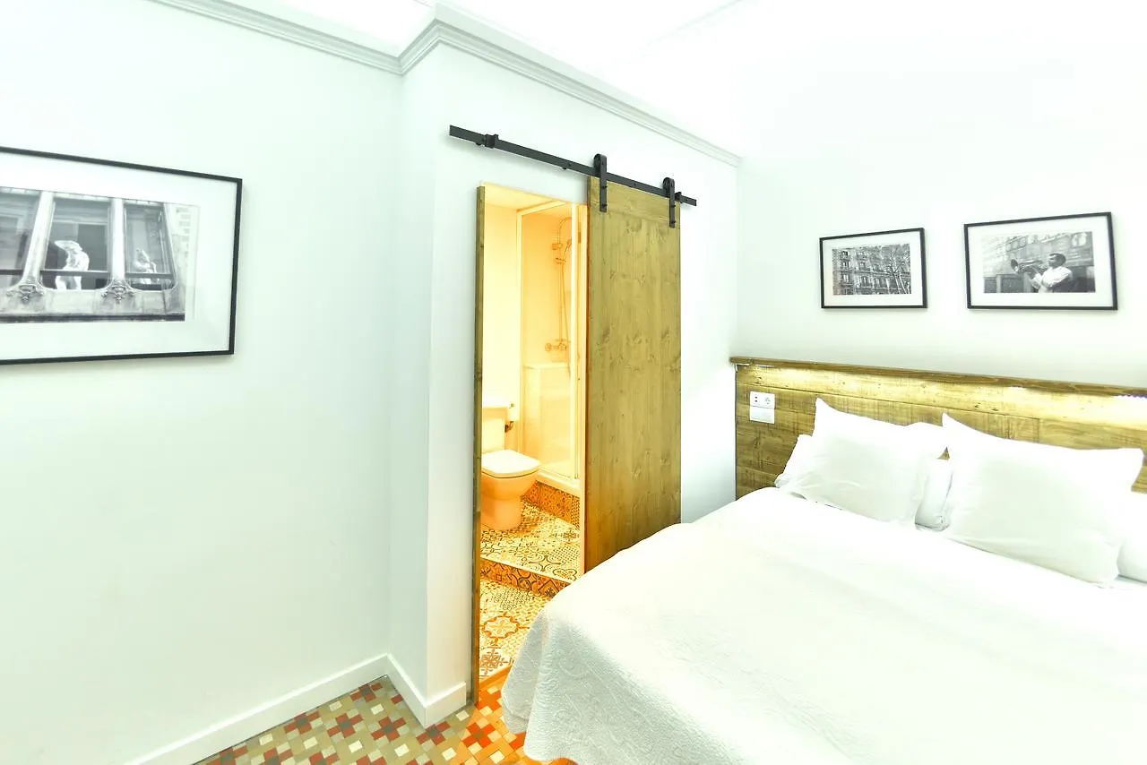 Hostal Girona Βαρκελώνη Πανσιόν