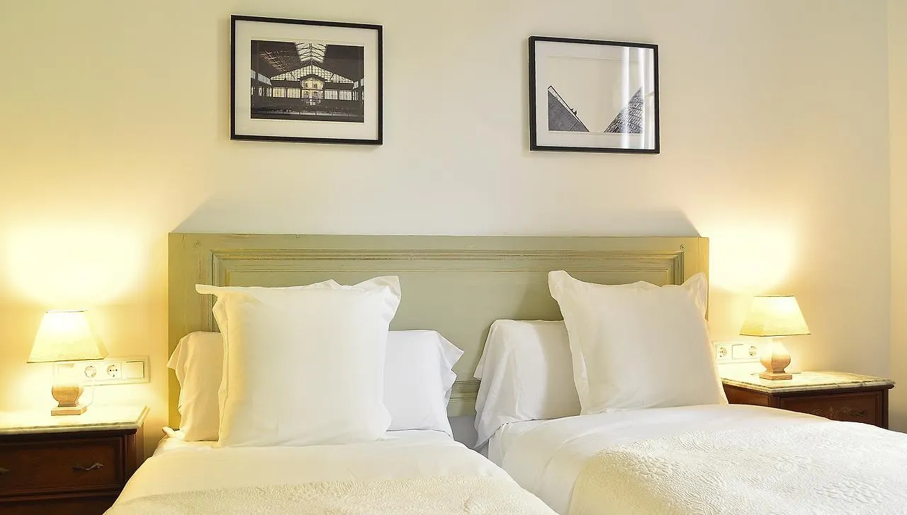 Πανσιόν Hostal Girona Βαρκελώνη