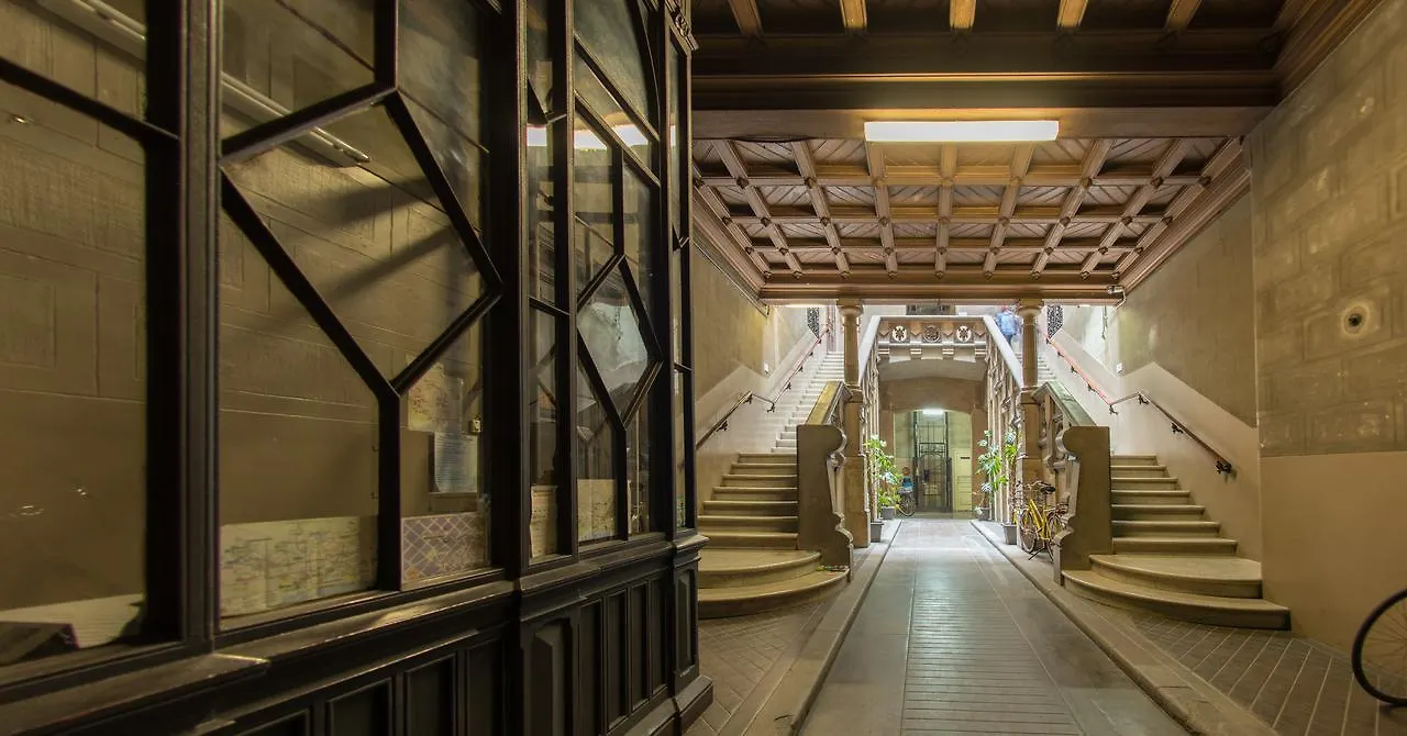 Hostal Girona Βαρκελώνη Πανσιόν