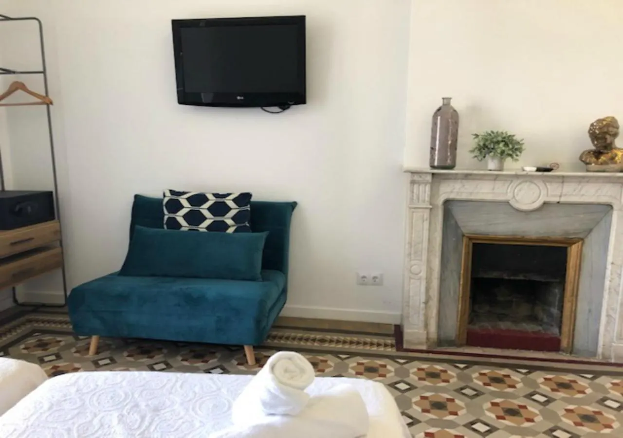 Hostal Girona Βαρκελώνη 2*,