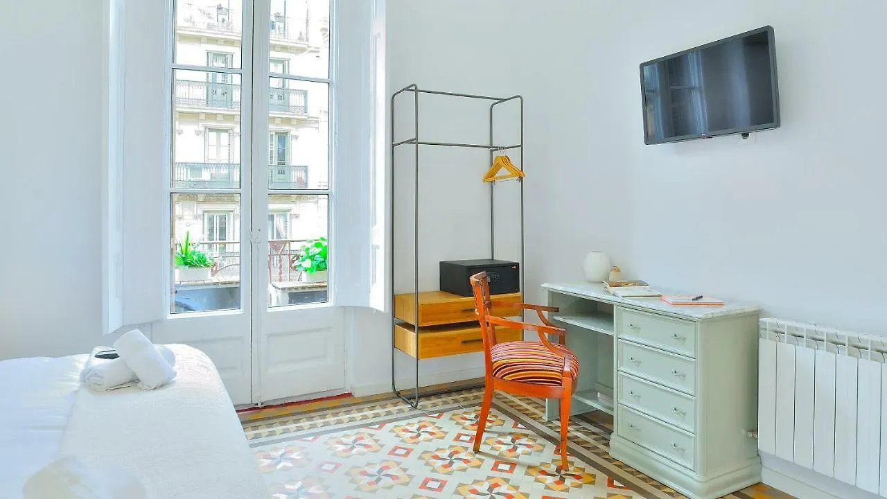 Hostal Girona Βαρκελώνη 2*,  Ισπανία